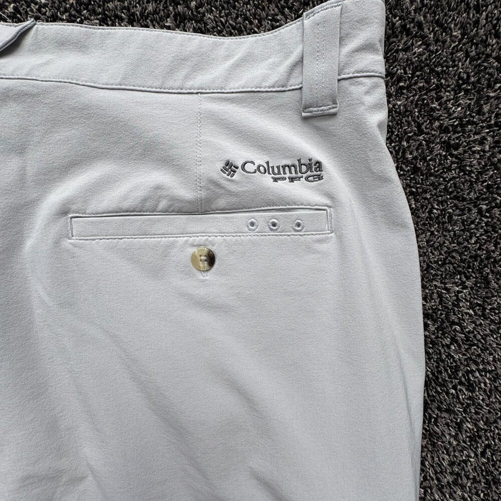 Columbia Men's Performance Fishing PFG Shorts, 40/ Ins 10" - Picture 3 of 8